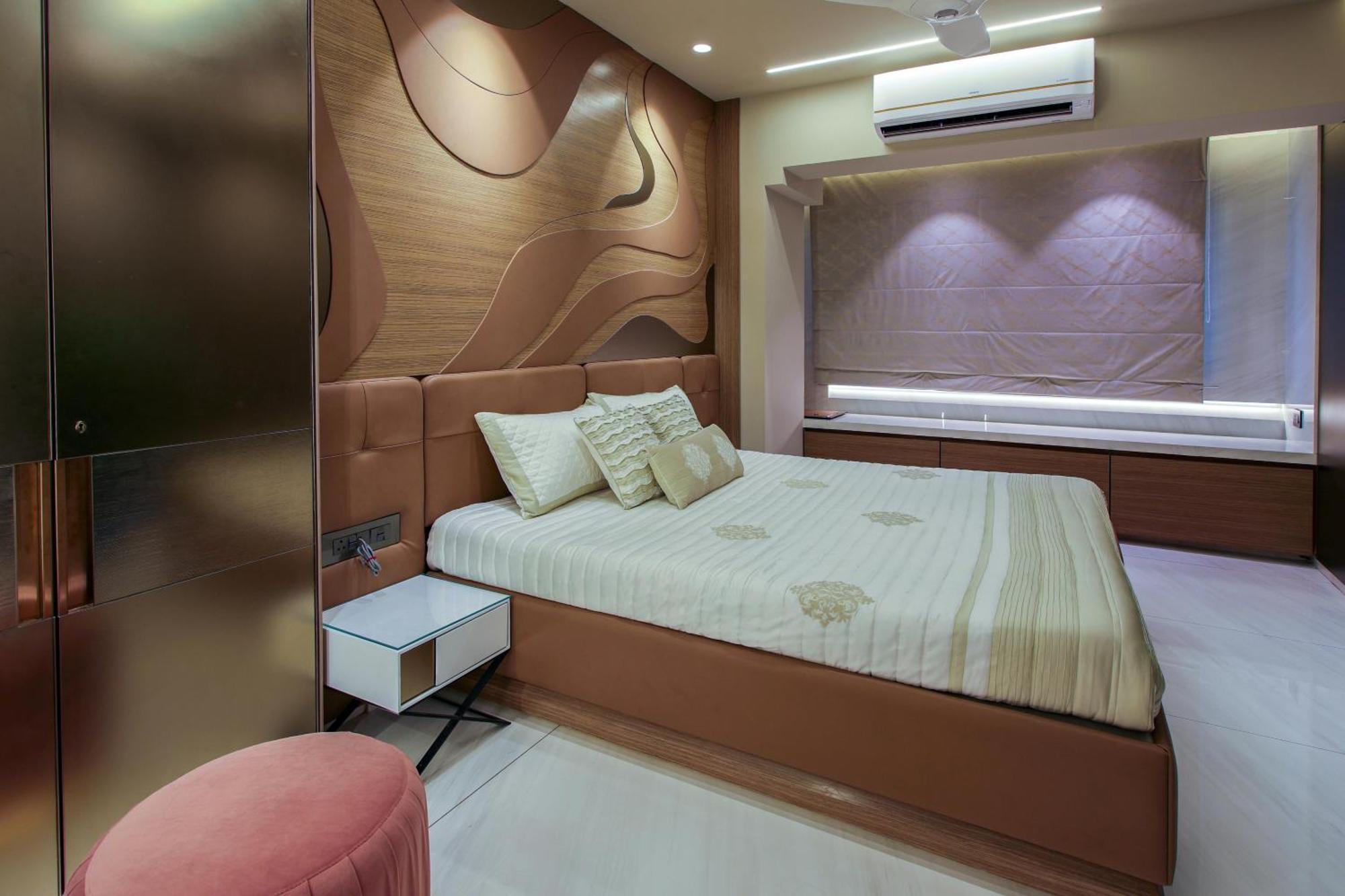 Triton Grand Hotel New Delhi